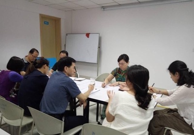 華康心理揭秘 心理咨詢師遇到問(wèn)題會(huì)找誰(shuí)咨詢？深圳心理咨詢的專業(yè)互助模式